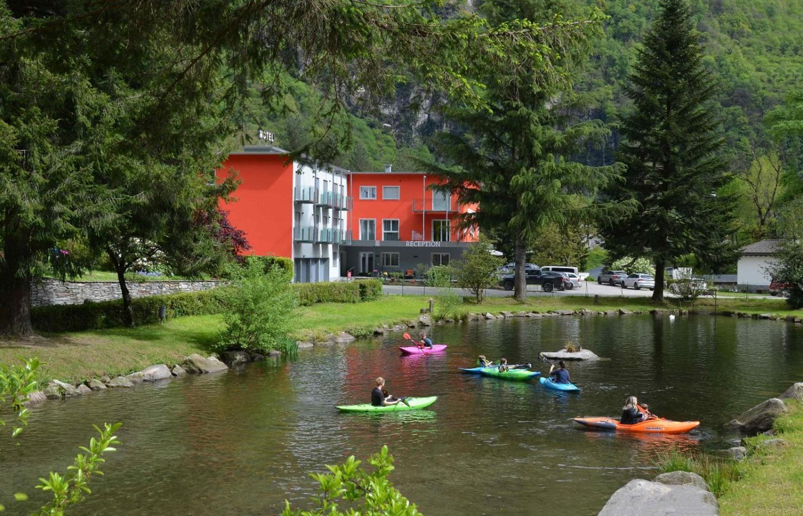 Motel Afia Cama Екстериор снимка
